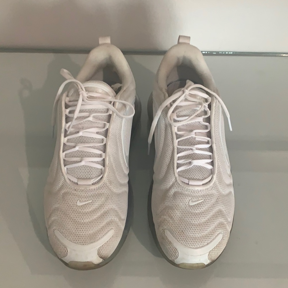 Nike AirMax white size 11